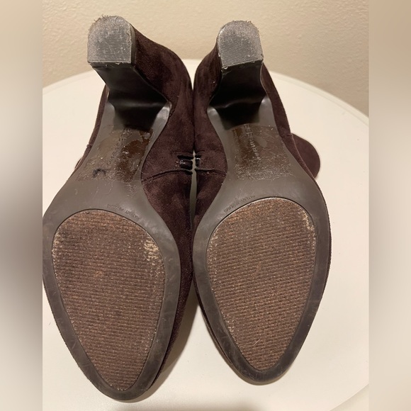 Spring chic awaits! BCBG’s Brown Booties with Plush suede & gold zippers - Picture 5 of 5